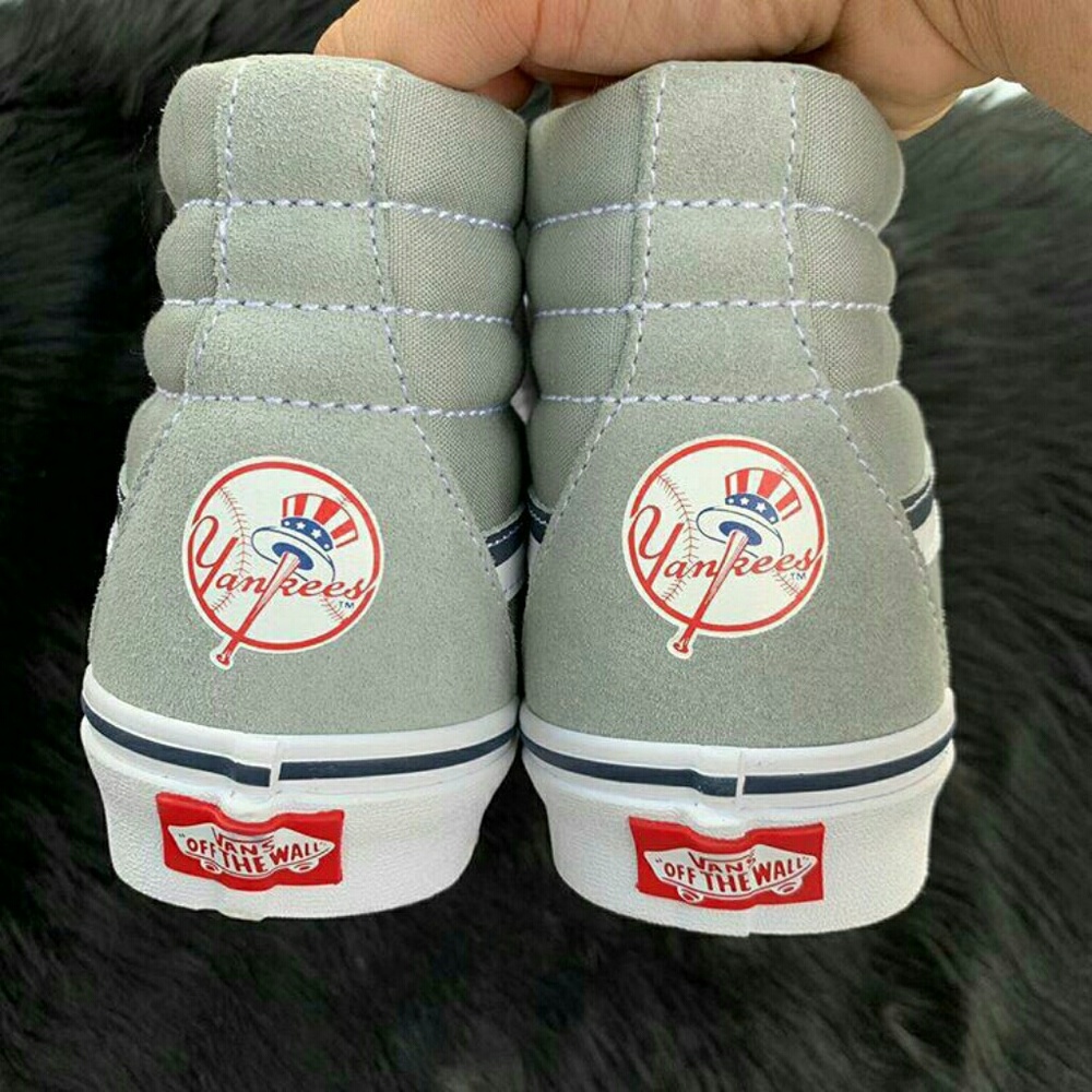 New York Yankees Vans Men 8.5 - Picture 4 of 7